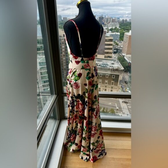 🆕 BRONX & BANCO 🧿 NWOT Leo Floral Print Maxi Gown - Size XS / US 2 - Picture 8 of 16